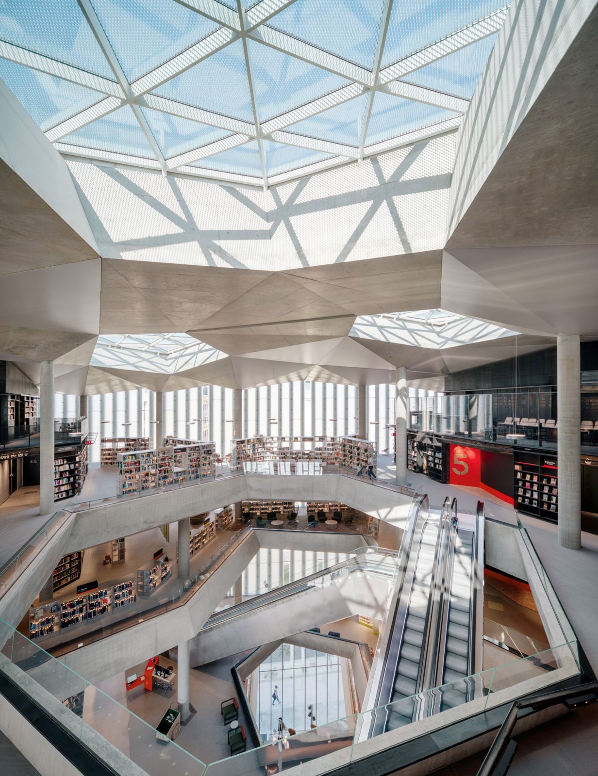 Deichman Bjørvika — Biblioteca Central de Oslo